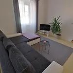 Krizkov Dom Apartment