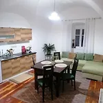 Krizkov Dom Apartment Kremnica