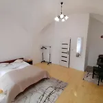 Apartment Krizkov Dom