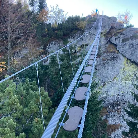 Krizkov Dom 公寓 *