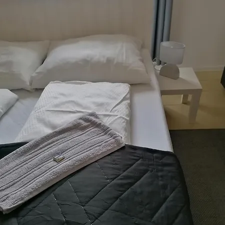 Krizkov Dom Apartman *