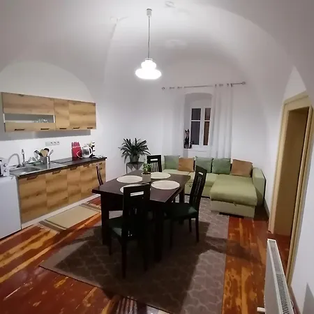 Krizkov Dom Apartman Körmöcbánya