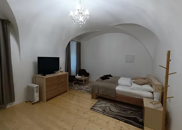 Krizkov Dom *